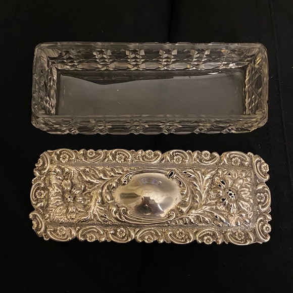 Antique English Silver & Hobnail Cut Crystal Trinket Box - Picture 8 of 16